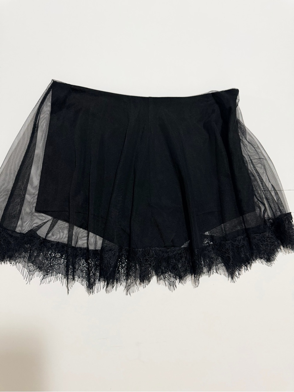 Forever 21 Black Tulle Skater Skort with Lace Trim